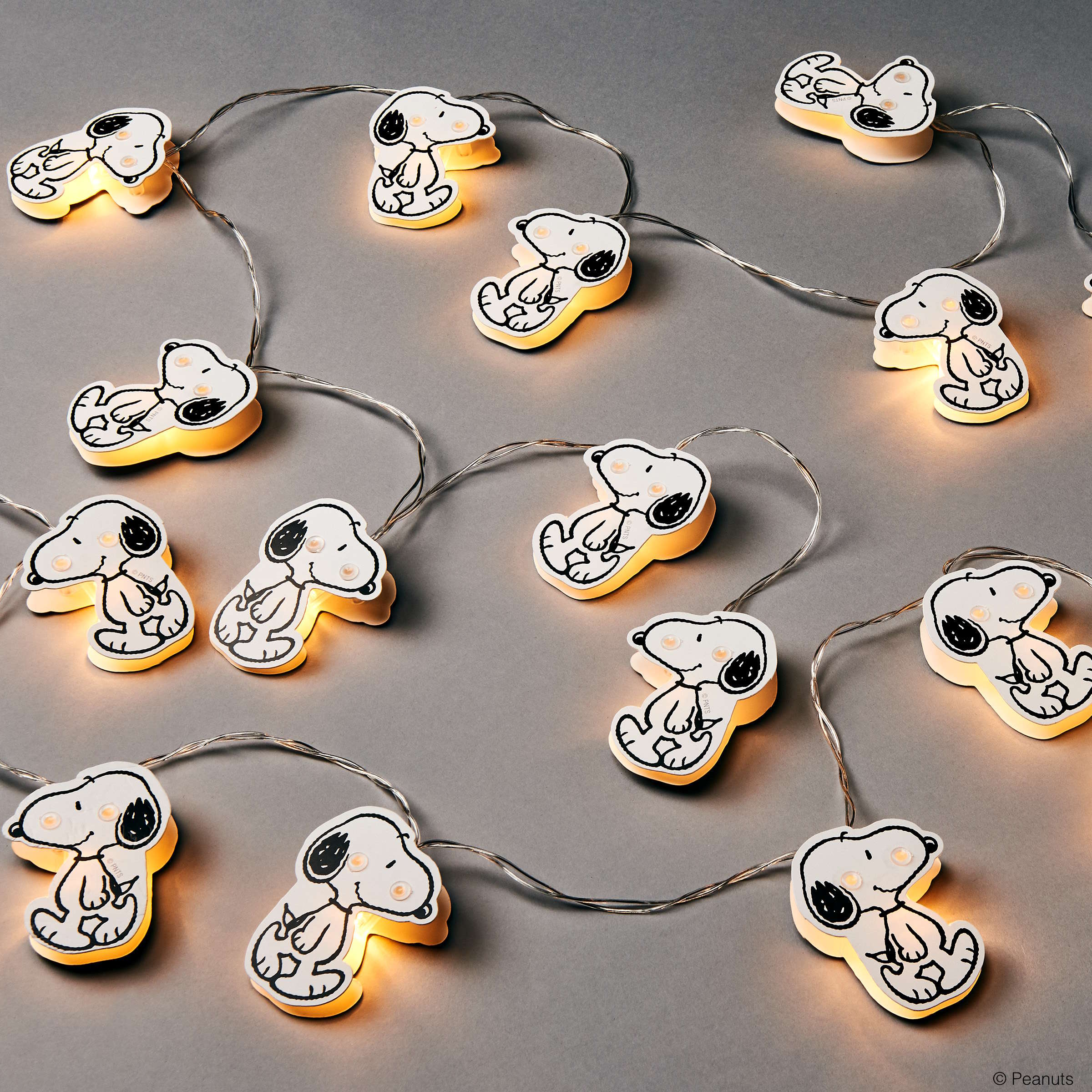 PEANUTS <span>LED light chain Snoopy, 20L USB</span>